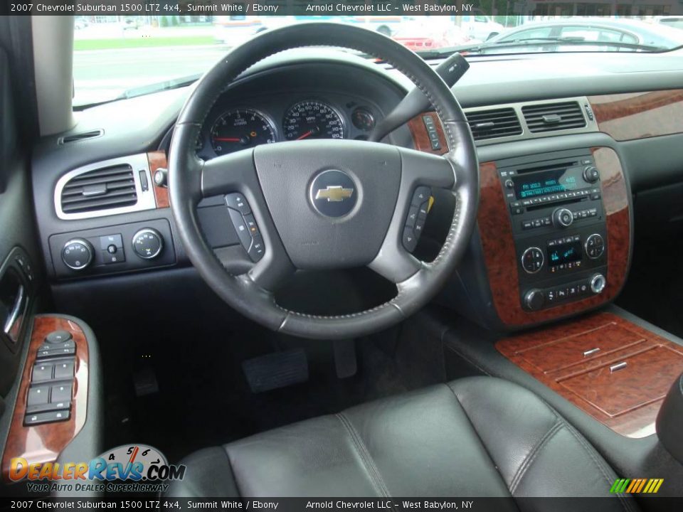 2007 Chevrolet Suburban 1500 LTZ 4x4 Summit White / Ebony Photo #11