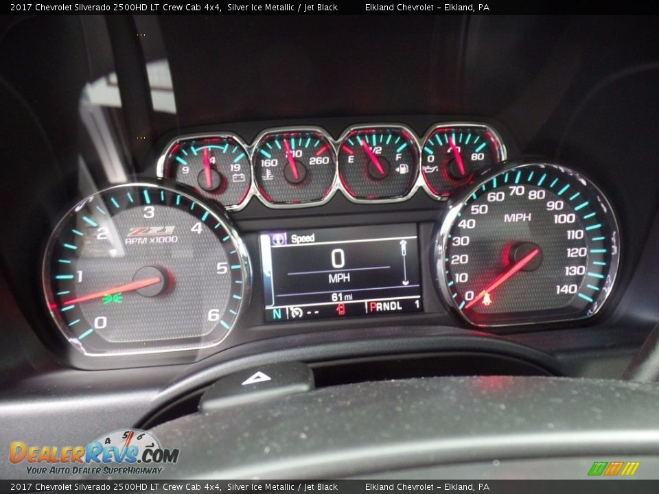 2017 Chevrolet Silverado 2500HD LT Crew Cab 4x4 Silver Ice Metallic / Jet Black Photo #28