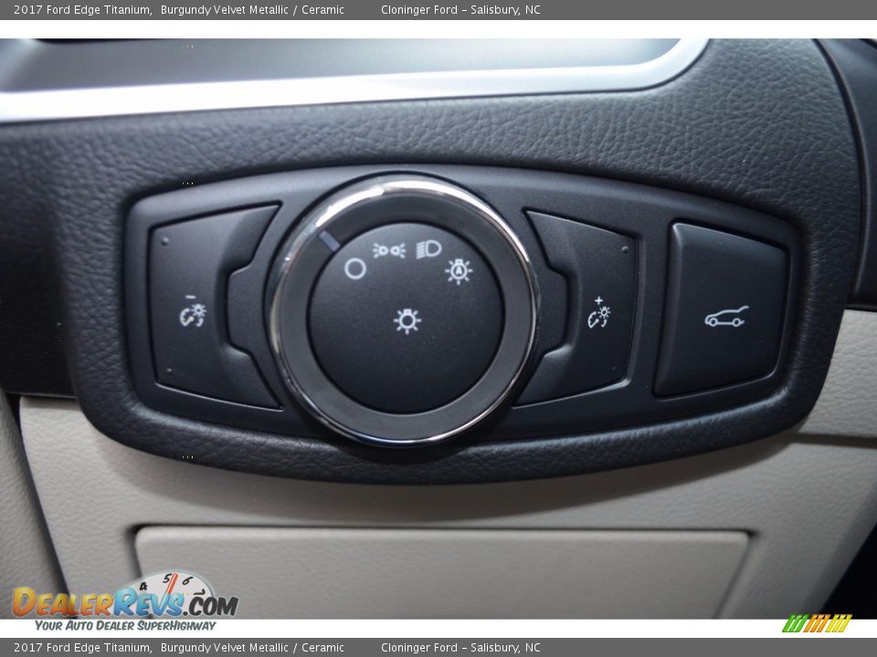 2017 Ford Edge Titanium Burgundy Velvet Metallic / Ceramic Photo #21