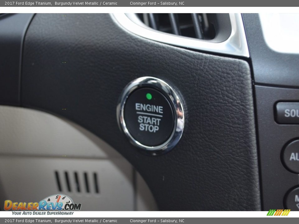 2017 Ford Edge Titanium Burgundy Velvet Metallic / Ceramic Photo #22