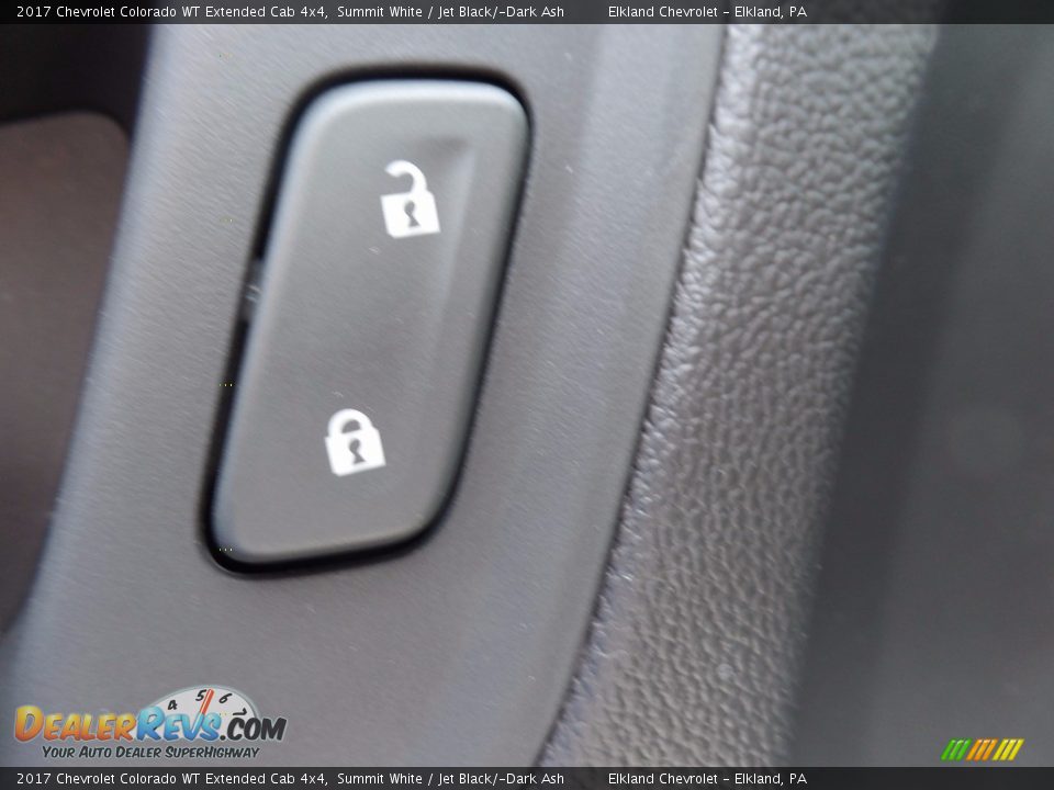 2017 Chevrolet Colorado WT Extended Cab 4x4 Summit White / Jet Black/­Dark Ash Photo #20