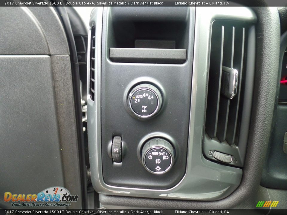 2017 Chevrolet Silverado 1500 LT Double Cab 4x4 Silver Ice Metallic / Dark Ash/Jet Black Photo #21