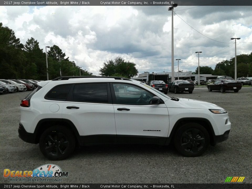 2017 Jeep Cherokee Sport Altitude Bright White / Black Photo #6