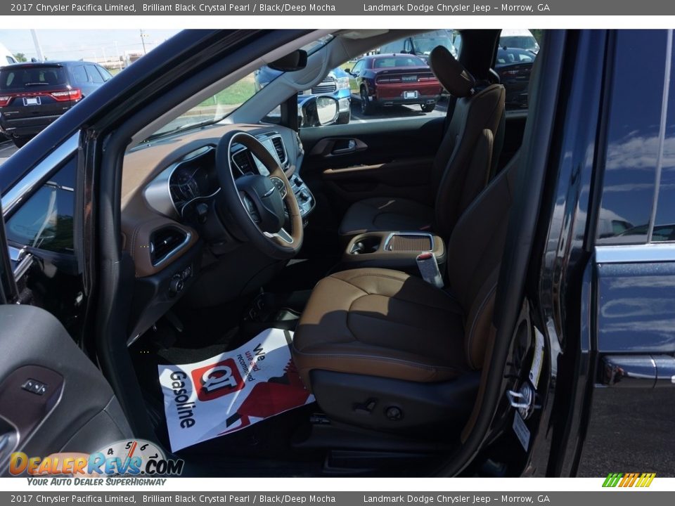2017 Chrysler Pacifica Limited Brilliant Black Crystal Pearl / Black/Deep Mocha Photo #6