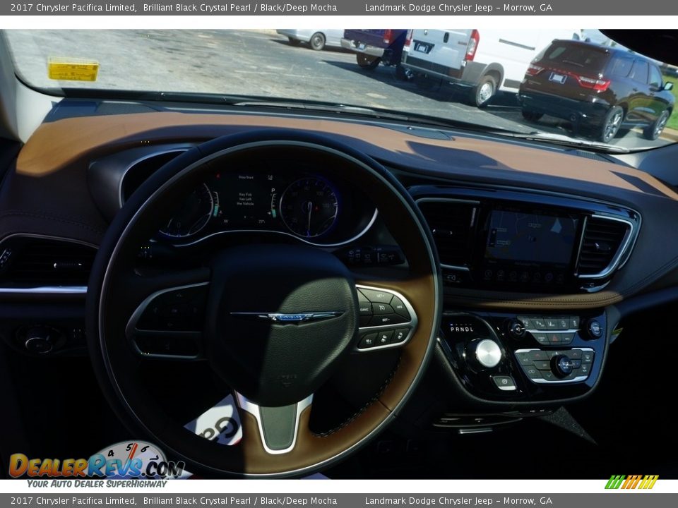2017 Chrysler Pacifica Limited Brilliant Black Crystal Pearl / Black/Deep Mocha Photo #7