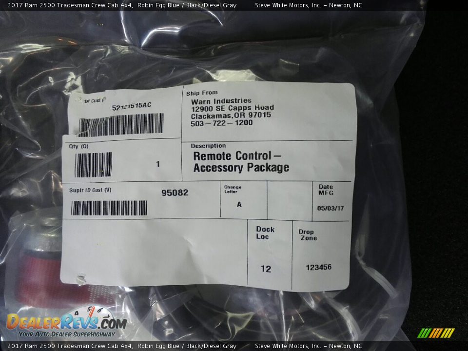 2017 Ram 2500 Tradesman Crew Cab 4x4 Robin Egg Blue / Black/Diesel Gray Photo #26