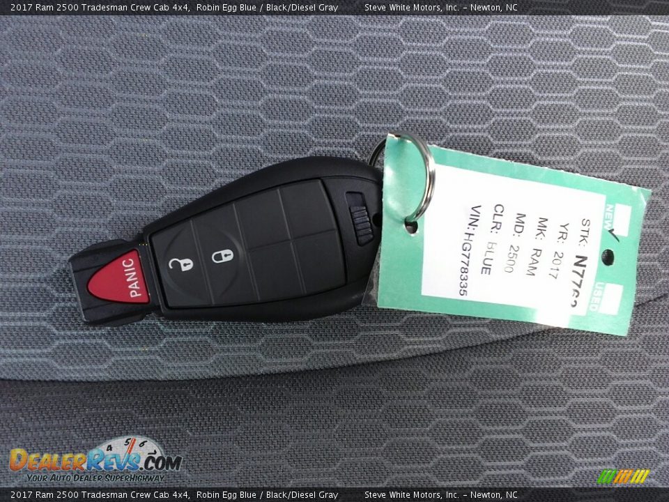 Keys of 2017 Ram 2500 Tradesman Crew Cab 4x4 Photo #32