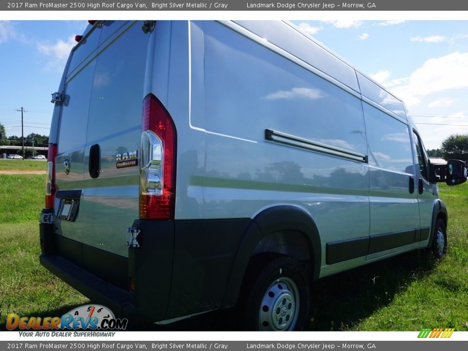 2017 Ram ProMaster 2500 High Roof Cargo Van Bright Silver Metallic / Gray Photo #3