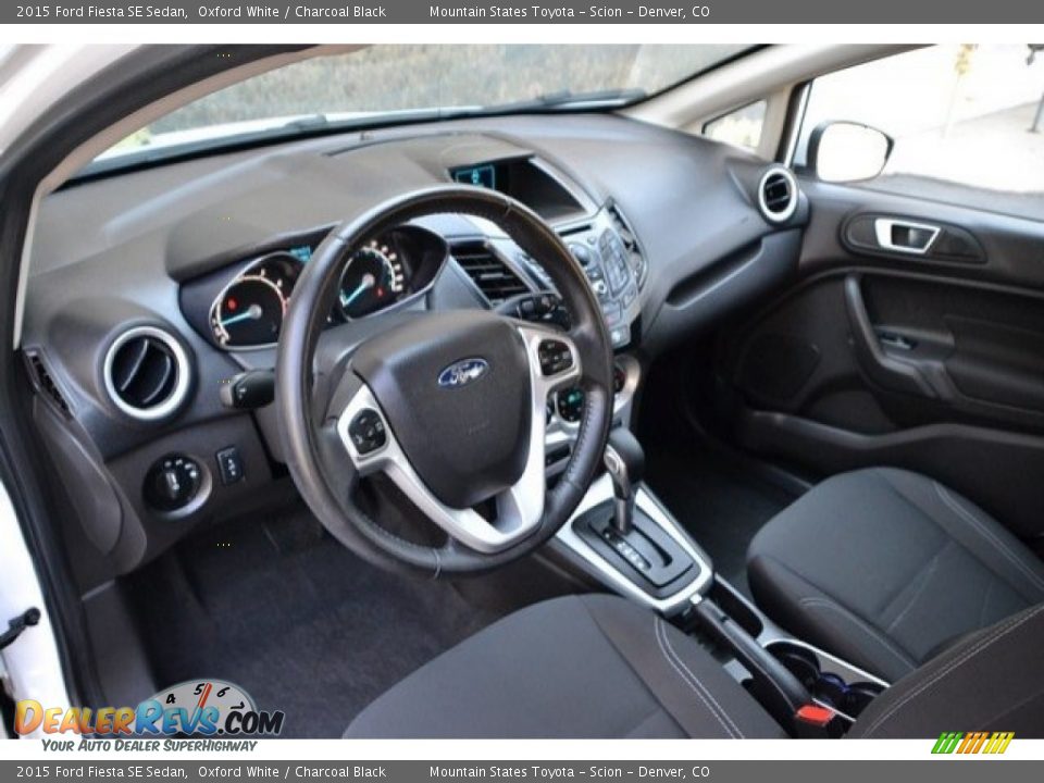 2015 Ford Fiesta SE Sedan Oxford White / Charcoal Black Photo #10