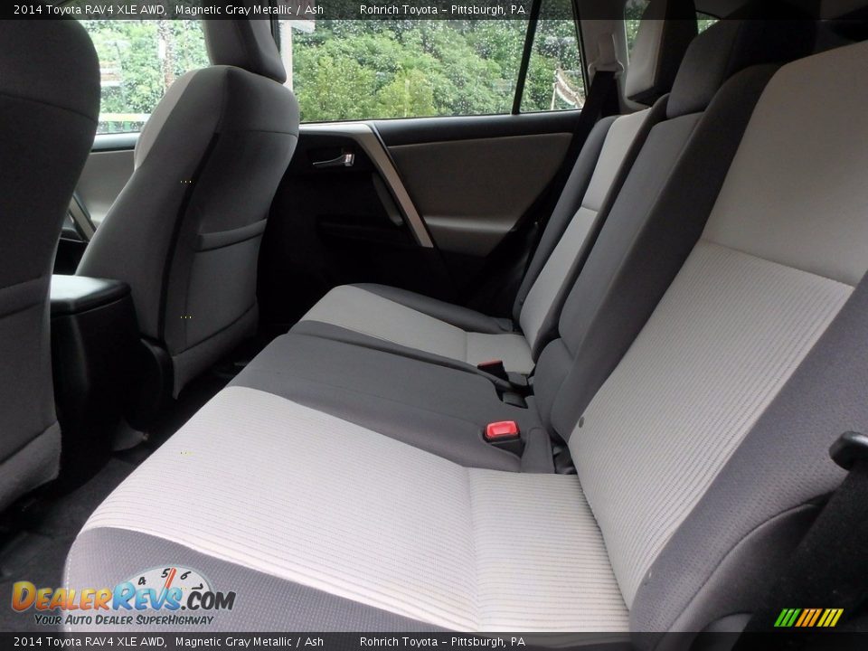 2014 Toyota RAV4 XLE AWD Magnetic Gray Metallic / Ash Photo #7
