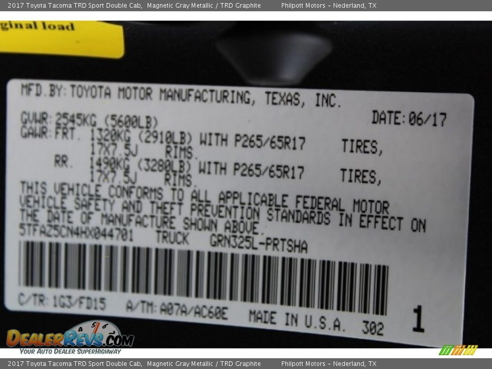 2017 Toyota Tacoma TRD Sport Double Cab Magnetic Gray Metallic / TRD Graphite Photo #30