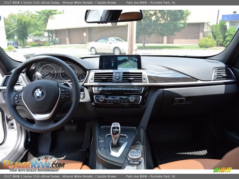 2017 BMW 3 Series 330i xDrive Sedan Mineral White Metallic / Saddle Brown Photo #15