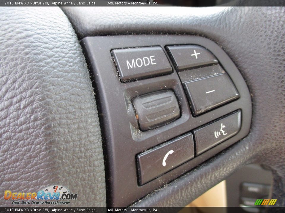 2013 BMW X3 xDrive 28i Alpine White / Sand Beige Photo #18