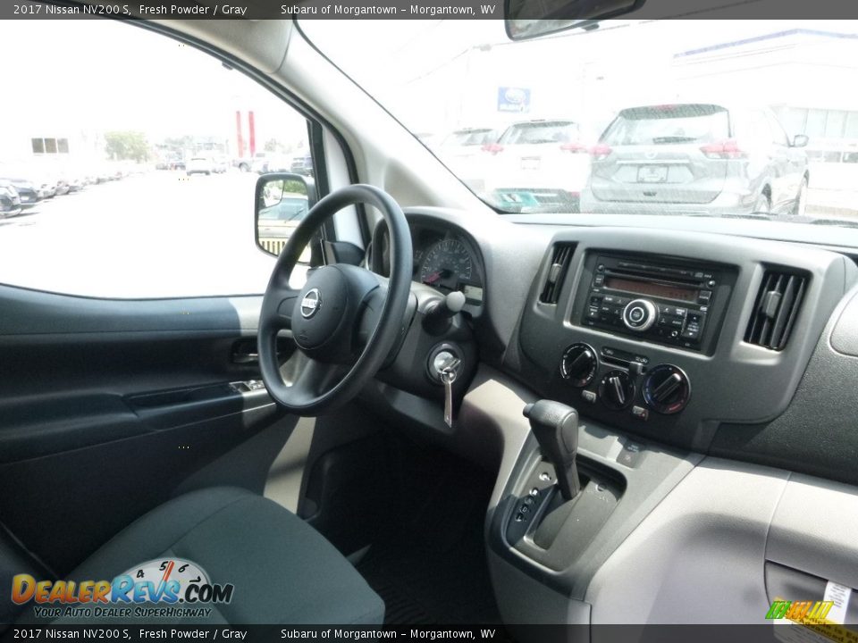 2017 Nissan NV200 S Fresh Powder / Gray Photo #4