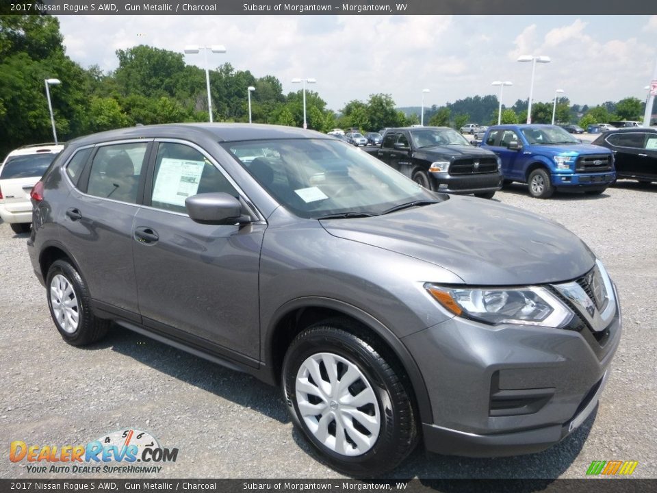 2017 Nissan Rogue S AWD Gun Metallic / Charcoal Photo #1