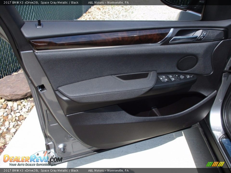 2017 BMW X3 xDrive28i Space Gray Metallic / Black Photo #8