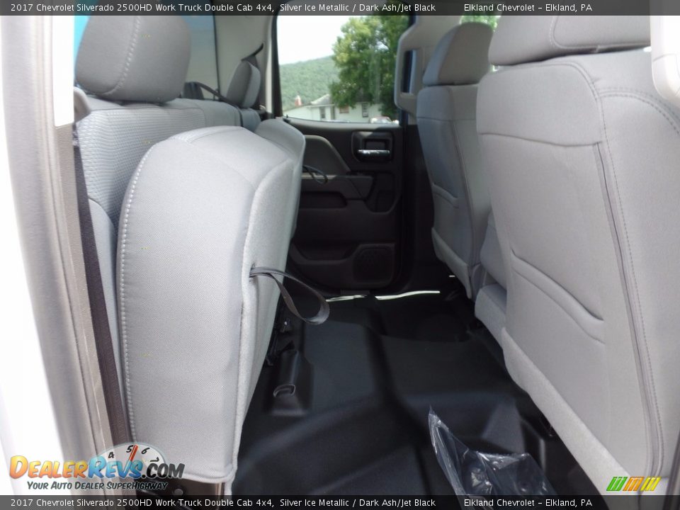 2017 Chevrolet Silverado 2500HD Work Truck Double Cab 4x4 Silver Ice Metallic / Dark Ash/Jet Black Photo #16
