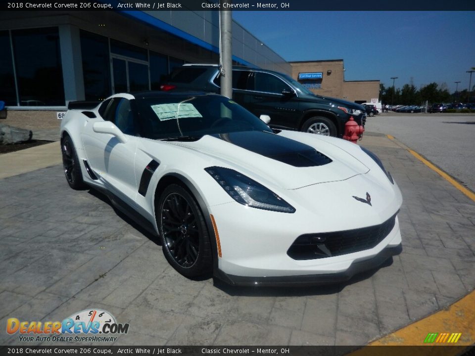 Front 3/4 View of 2018 Chevrolet Corvette Z06 Coupe Photo #3