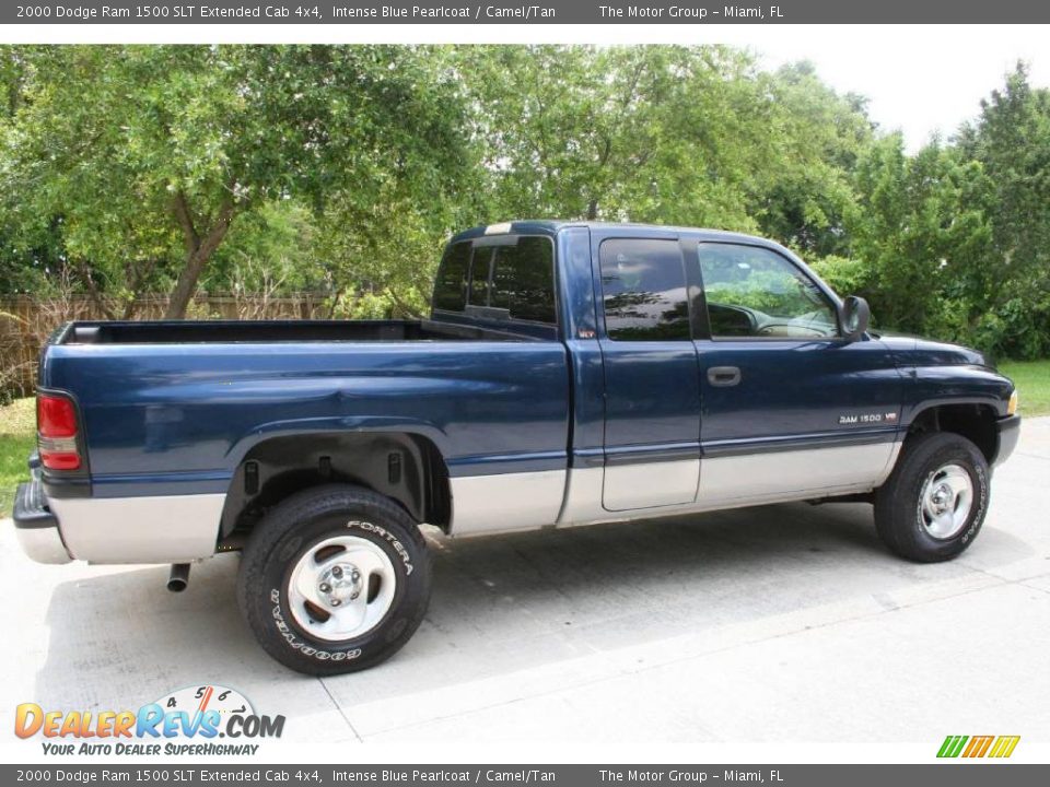 2000 Dodge Ram 1500 SLT Extended Cab 4x4 Intense Blue Pearlcoat / Camel/Tan Photo #7