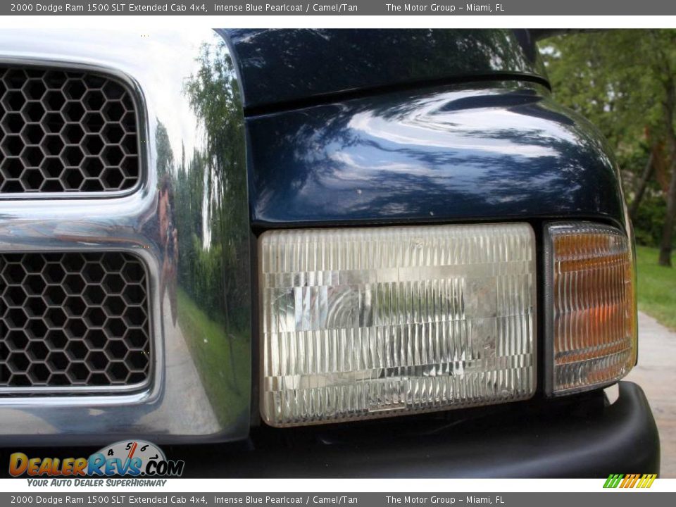 2000 Dodge Ram 1500 SLT Extended Cab 4x4 Intense Blue Pearlcoat / Camel/Tan Photo #22