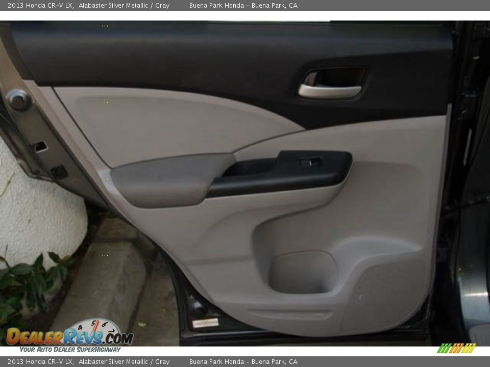 2013 Honda CR-V LX Alabaster Silver Metallic / Gray Photo #23