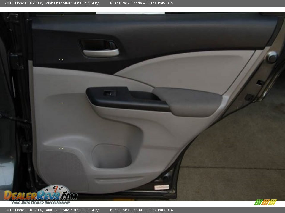 2013 Honda CR-V LX Alabaster Silver Metallic / Gray Photo #24