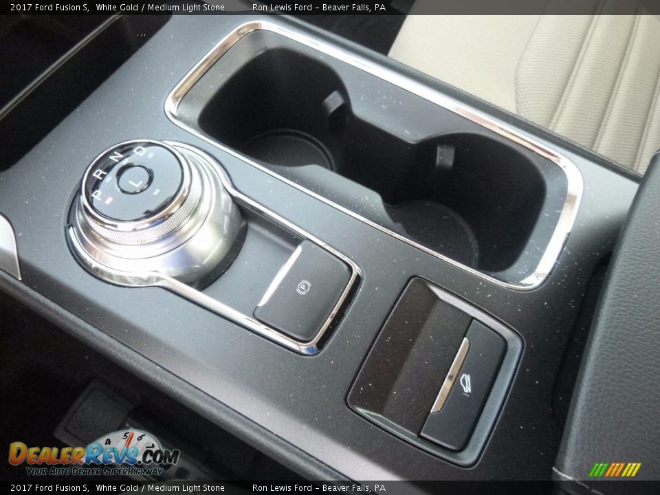2017 Ford Fusion S White Gold / Medium Light Stone Photo #19