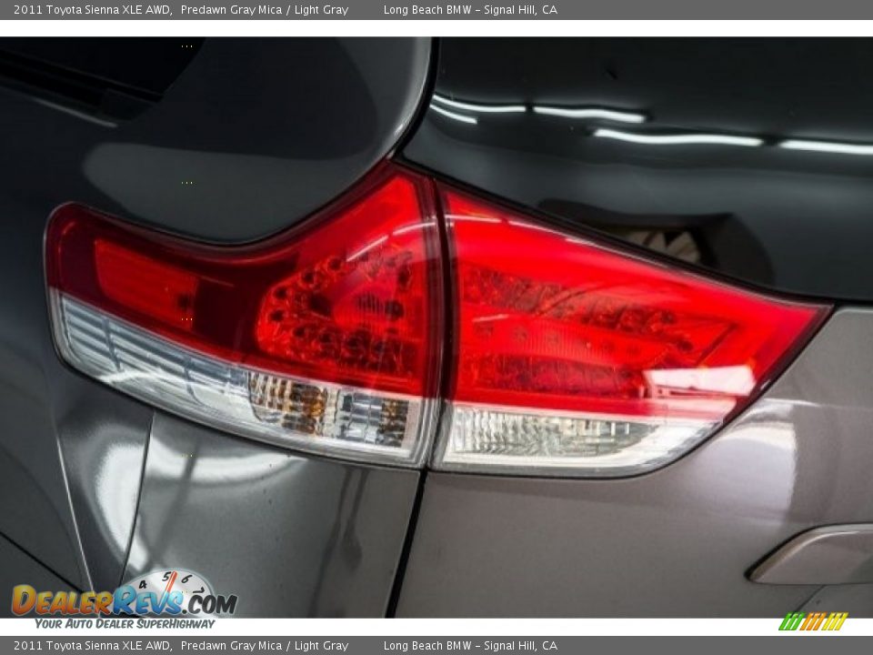 2011 Toyota Sienna XLE AWD Predawn Gray Mica / Light Gray Photo #16