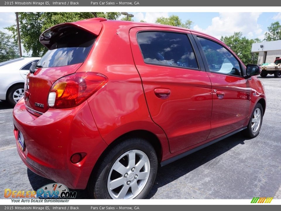 2015 Mitsubishi Mirage ES Infrared / Black Photo #3