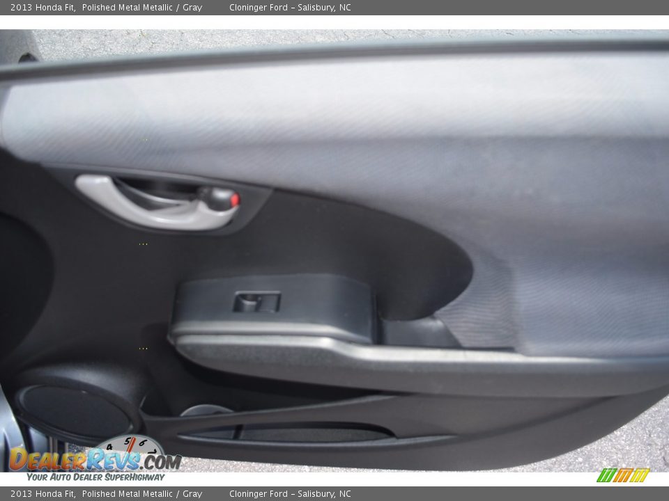 2013 Honda Fit Polished Metal Metallic / Gray Photo #14