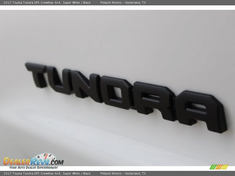 2017 Toyota Tundra SR5 CrewMax 4x4 Super White / Black Photo #9