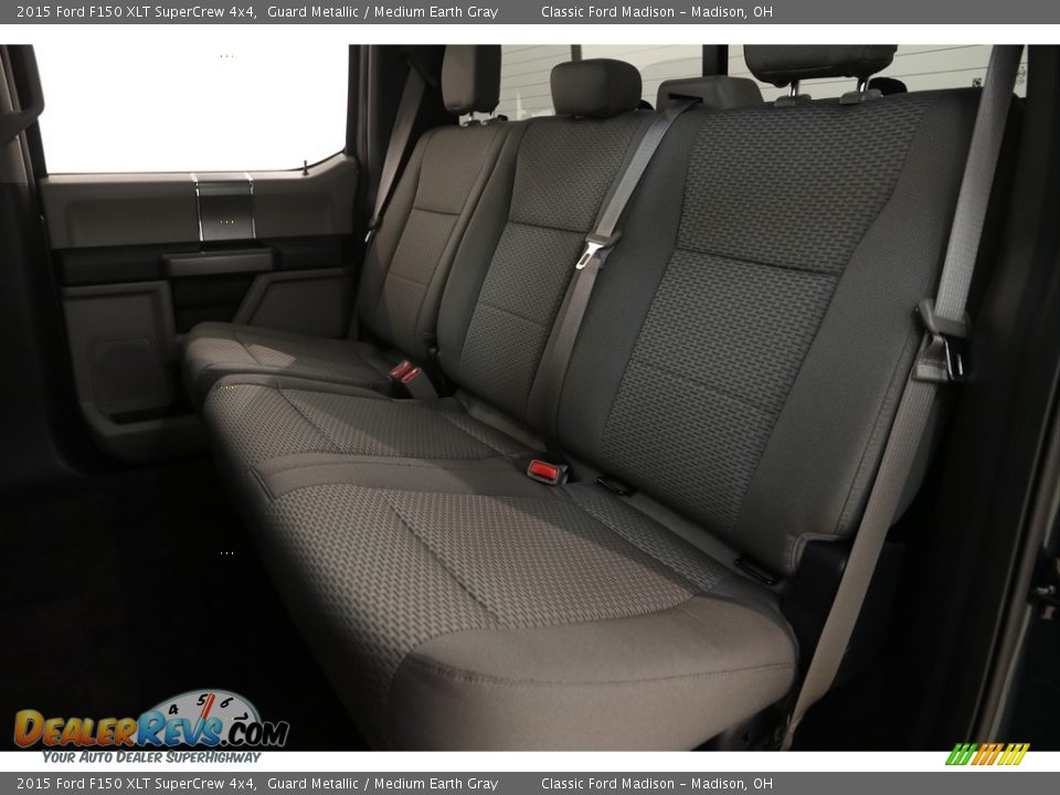 2015 Ford F150 XLT SuperCrew 4x4 Guard Metallic / Medium Earth Gray Photo #17