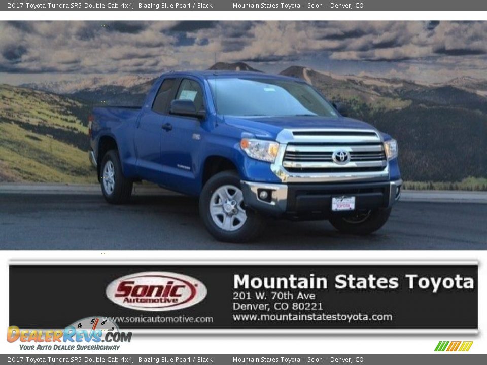 2017 Toyota Tundra SR5 Double Cab 4x4 Blazing Blue Pearl / Black Photo #1
