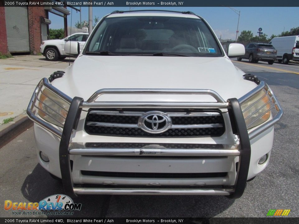 2006 Toyota RAV4 Limited 4WD Blizzard White Pearl / Ash Photo #3
