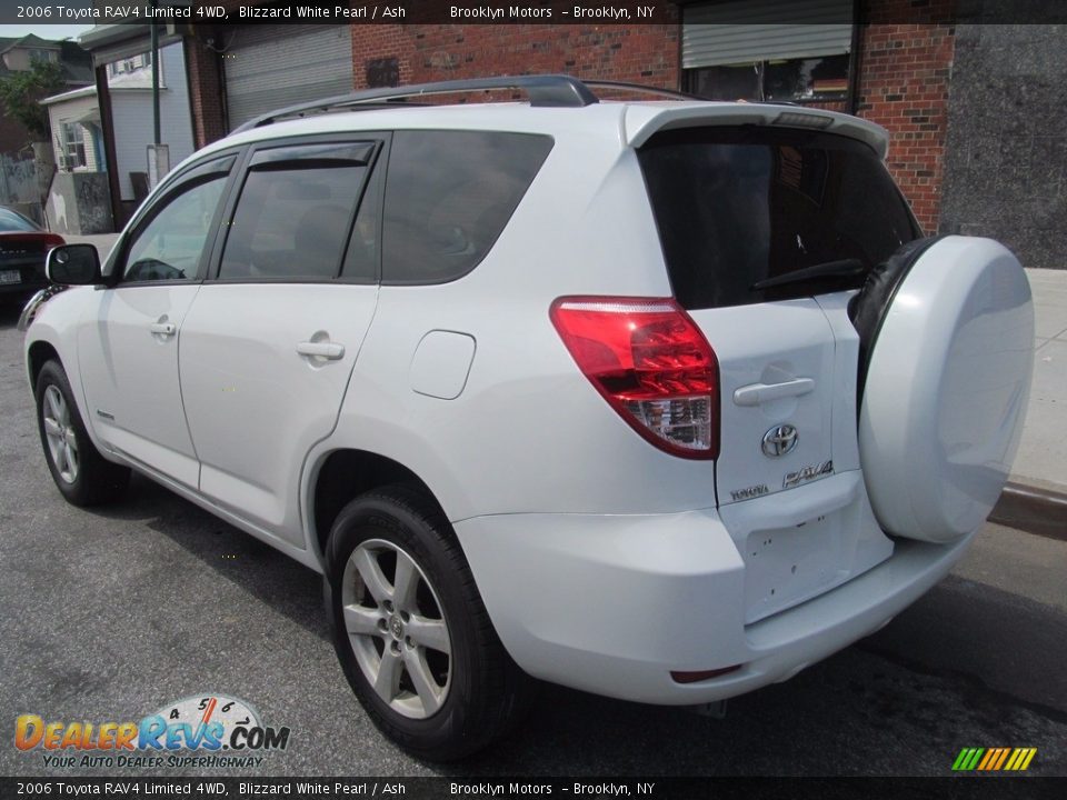 2006 Toyota RAV4 Limited 4WD Blizzard White Pearl / Ash Photo #15