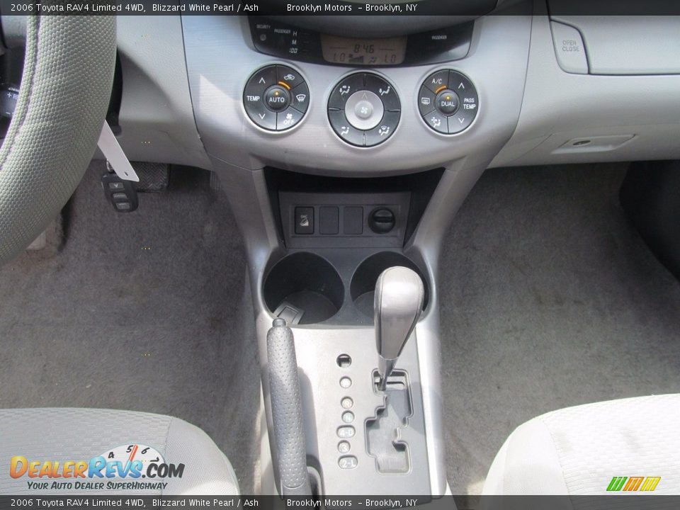 2006 Toyota RAV4 Limited 4WD Blizzard White Pearl / Ash Photo #23