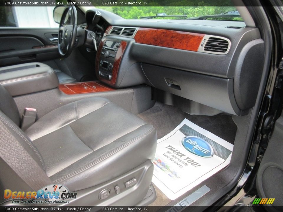 2009 Chevrolet Suburban LTZ 4x4 Black / Ebony Photo #34