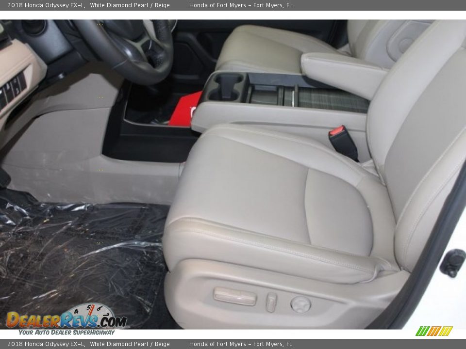 2018 Honda Odyssey EX-L White Diamond Pearl / Beige Photo #11