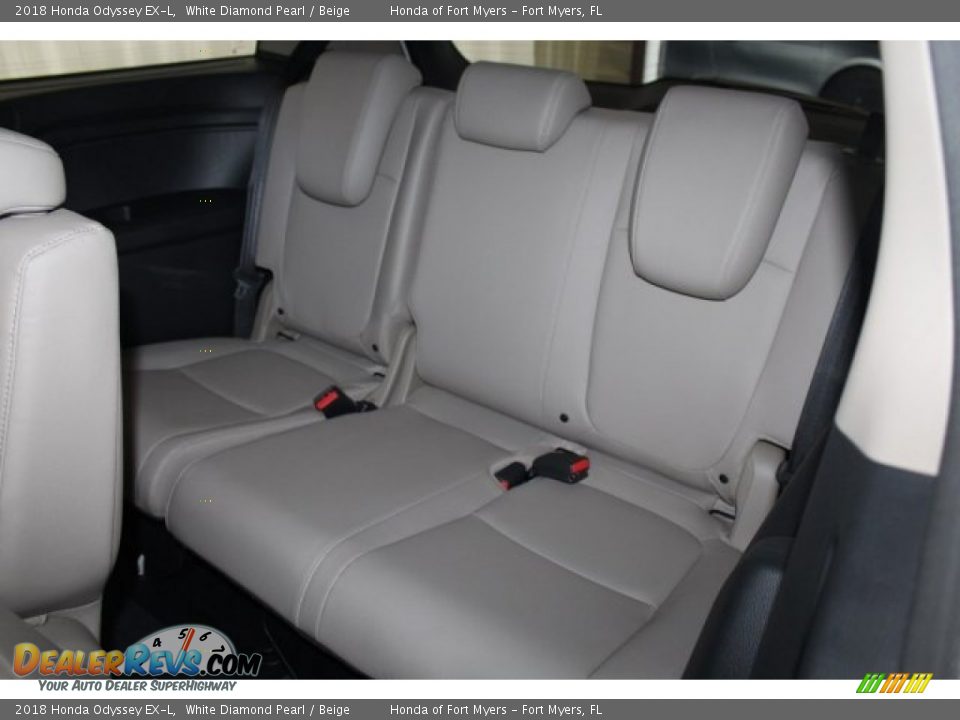 2018 Honda Odyssey EX-L White Diamond Pearl / Beige Photo #23