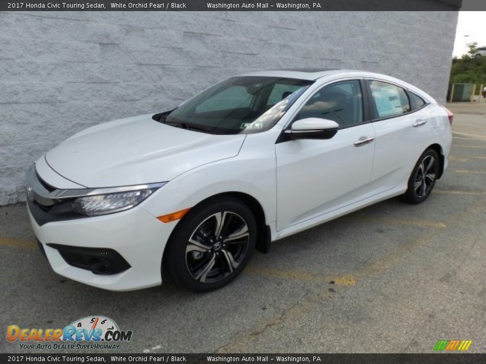 2017 Honda Civic Touring Sedan White Orchid Pearl / Black Photo #5