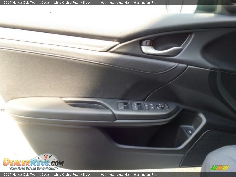 2017 Honda Civic Touring Sedan White Orchid Pearl / Black Photo #15
