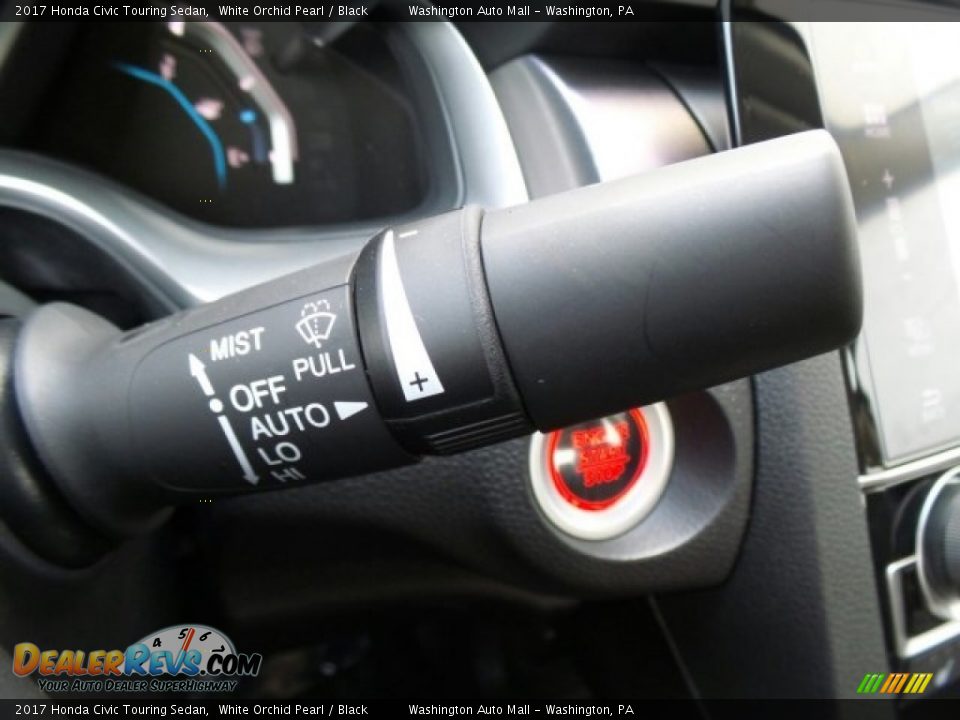 2017 Honda Civic Touring Sedan White Orchid Pearl / Black Photo #25