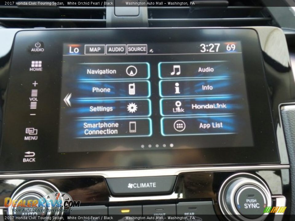 2017 Honda Civic Touring Sedan White Orchid Pearl / Black Photo #28