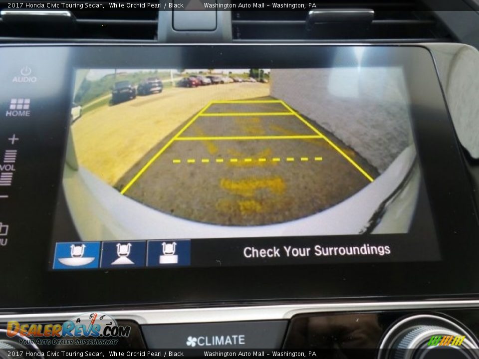 2017 Honda Civic Touring Sedan White Orchid Pearl / Black Photo #33