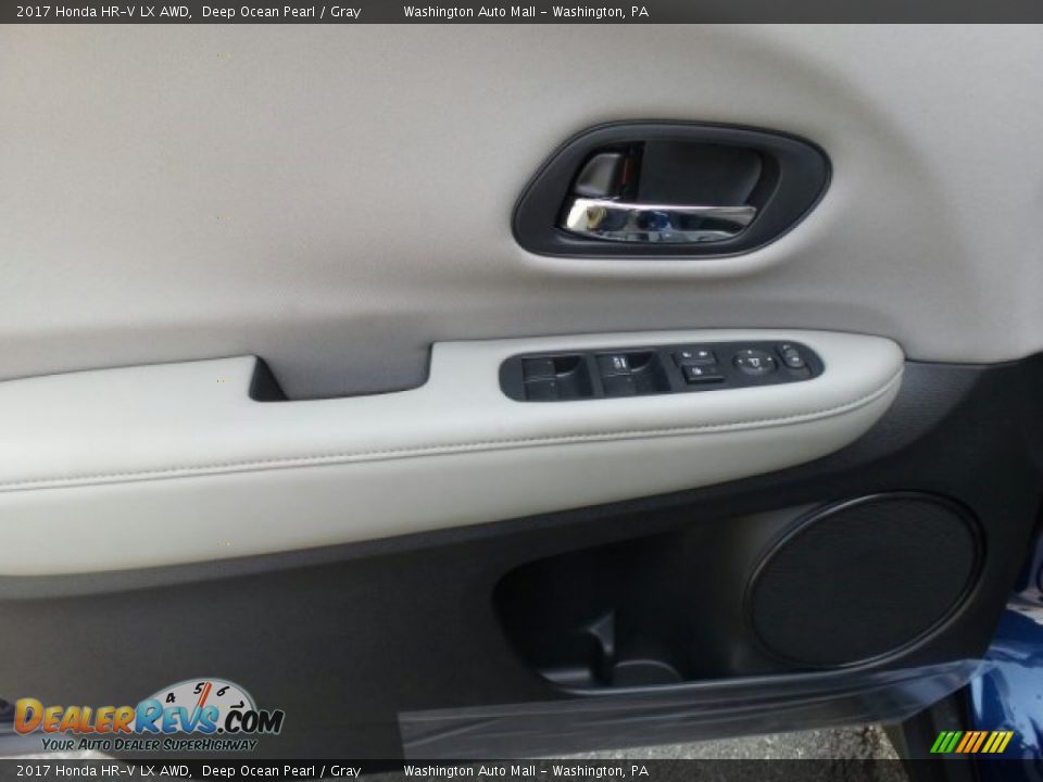 2017 Honda HR-V LX AWD Deep Ocean Pearl / Gray Photo #13