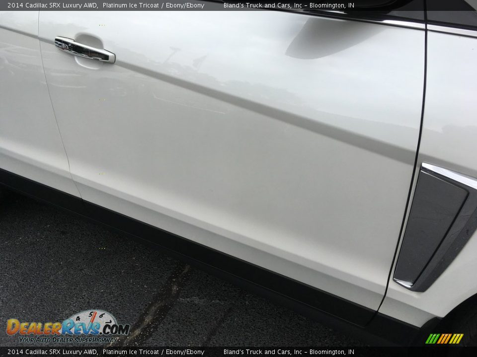 2014 Cadillac SRX Luxury AWD Platinum Ice Tricoat / Ebony/Ebony Photo #19