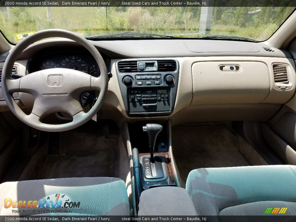 2000 Honda Accord SE Sedan Dark Emerald Pearl / Ivory Photo #15