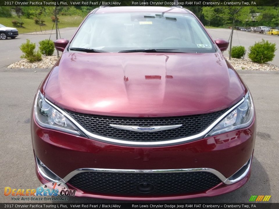 2017 Chrysler Pacifica Touring L Plus Velvet Red Pearl / Black/Alloy Photo #8