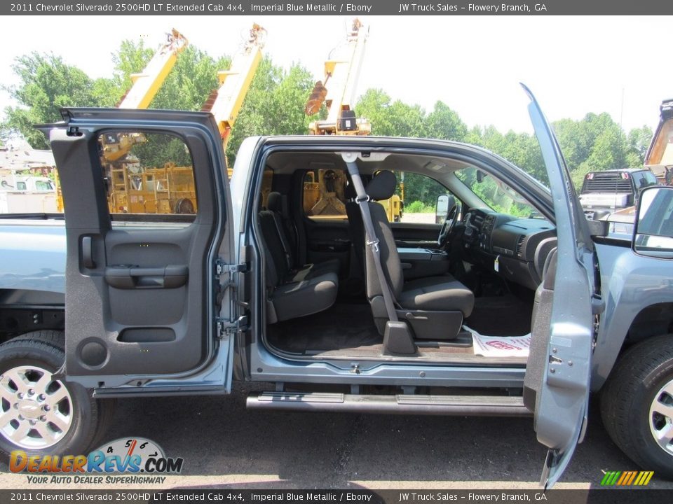 2011 Chevrolet Silverado 2500HD LT Extended Cab 4x4 Imperial Blue Metallic / Ebony Photo #13