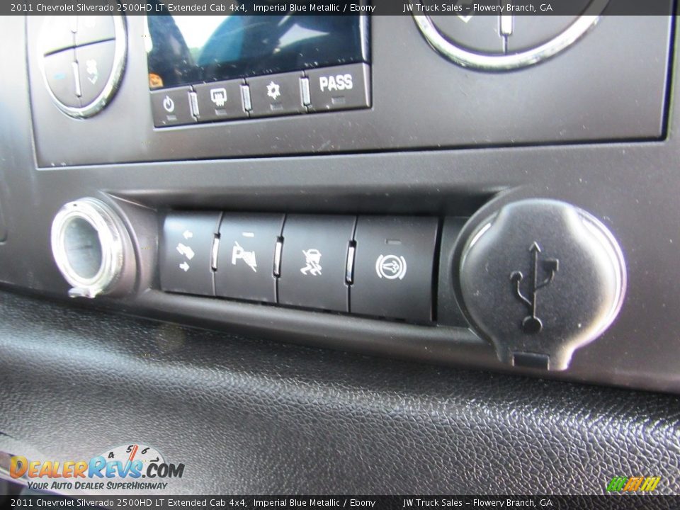2011 Chevrolet Silverado 2500HD LT Extended Cab 4x4 Imperial Blue Metallic / Ebony Photo #24